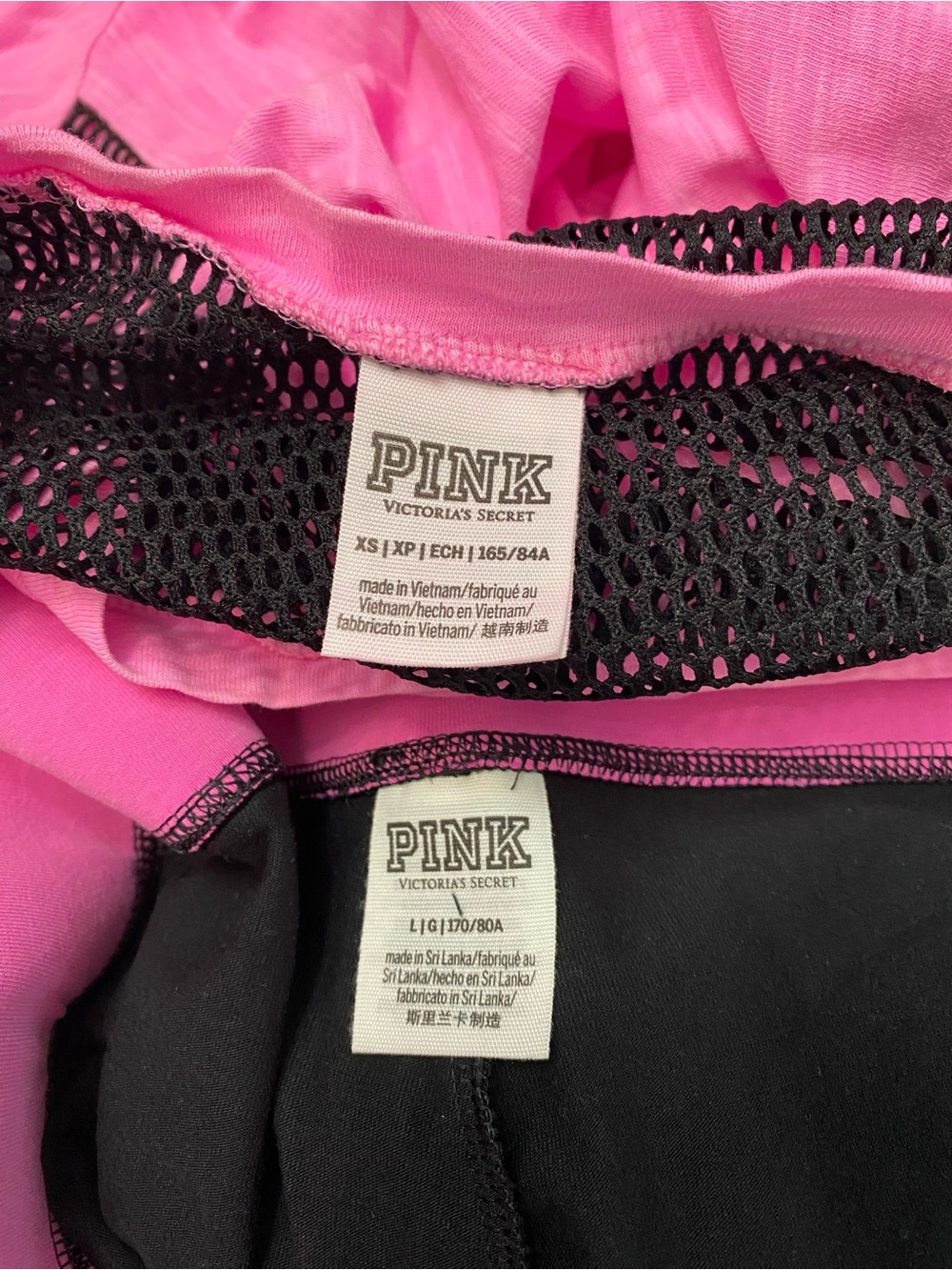 2017 VS Pink leggings & short sleeve tee - mesh detailing on both - Picture 3 of 5